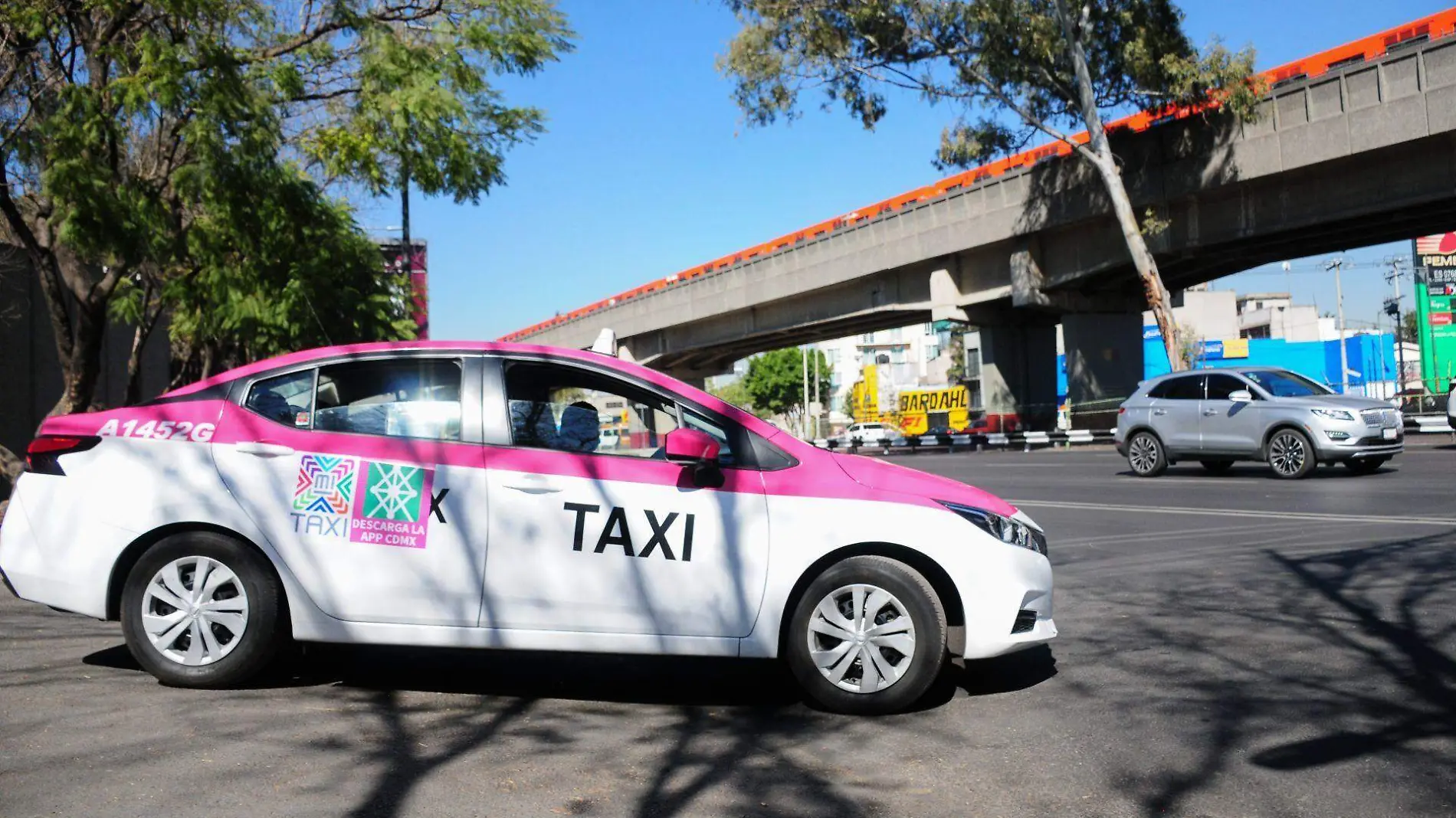 856607_Nuevas Unidades Taxi (6)_web